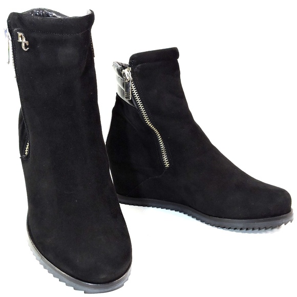 DAVIS CESARETTI 🇮🇹 WOMEN'S BLACK SOFT SUEDE COMFORT WINTER WEDGE BOOTIE - Picture 1 of 7